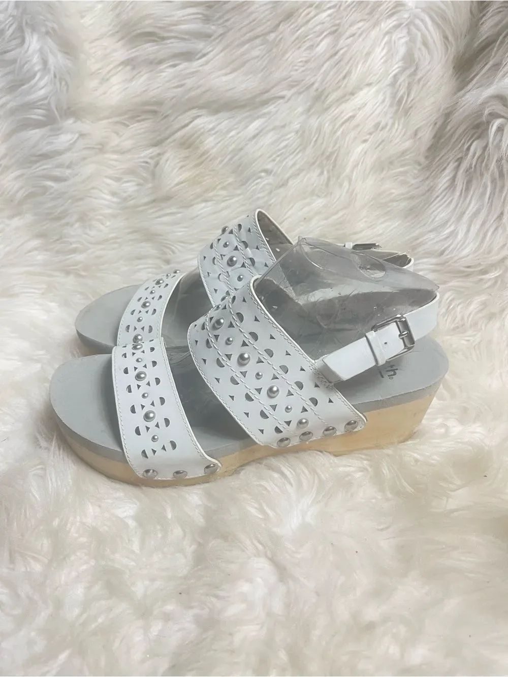 Earth White Pine Toba leather white Perforated Studded Wedge Sandals